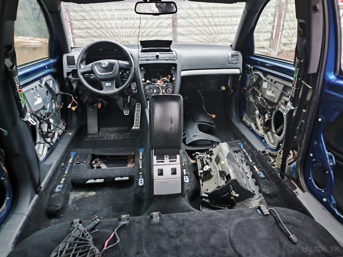 Rozpredám Škoda Octavia Combi 2 RS - 8