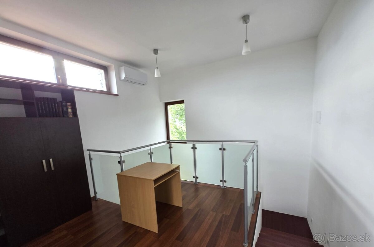 PRENÁJOM – 7 izbový rodinný dom s krásnym výhľadom - BA IV - 8