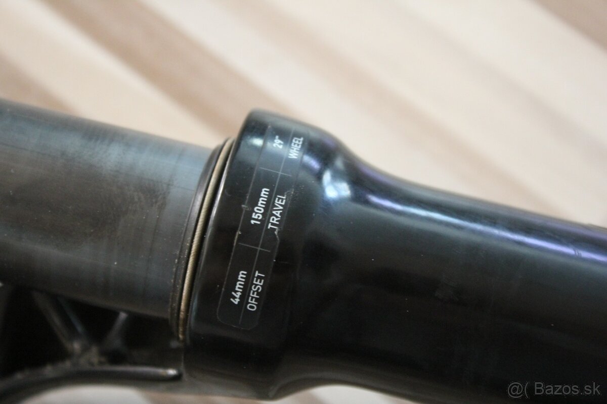 vzduchová vidla ROCKSHOX 35 - 8