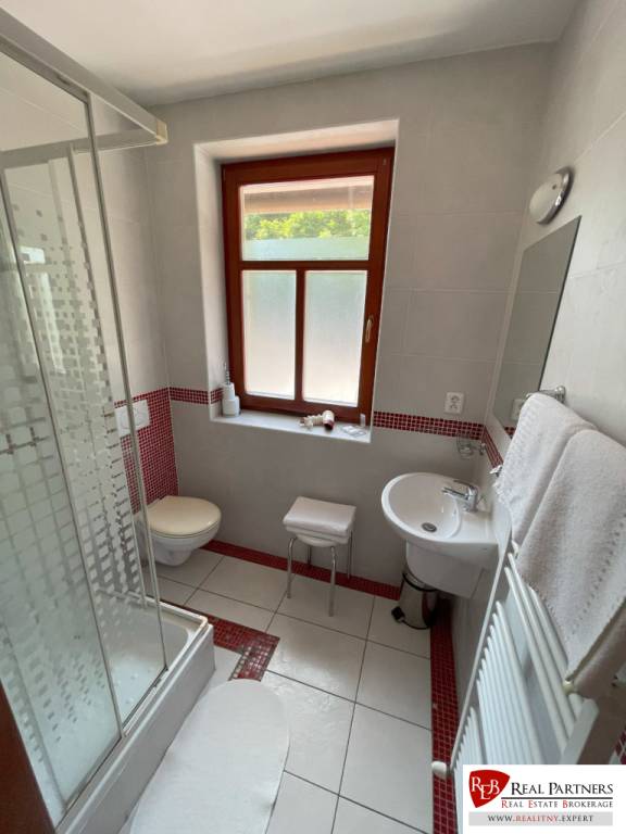 REB.sk Jedinečná investičná príležitosť Motel na vrchu Pez - 8