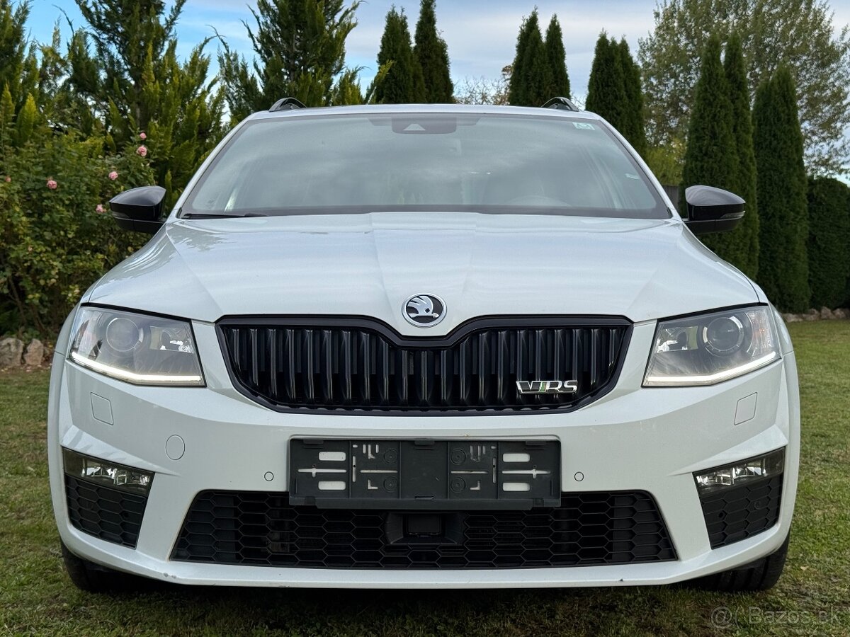 ŠKODA OCTAVIA 3 VRS 2.0 TSI PANORÁMA - 8
