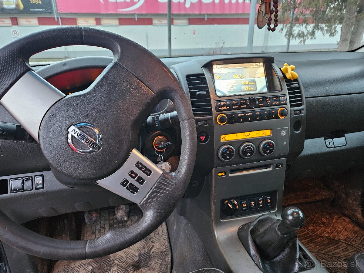 Nissan Navara d40 126kw - 8