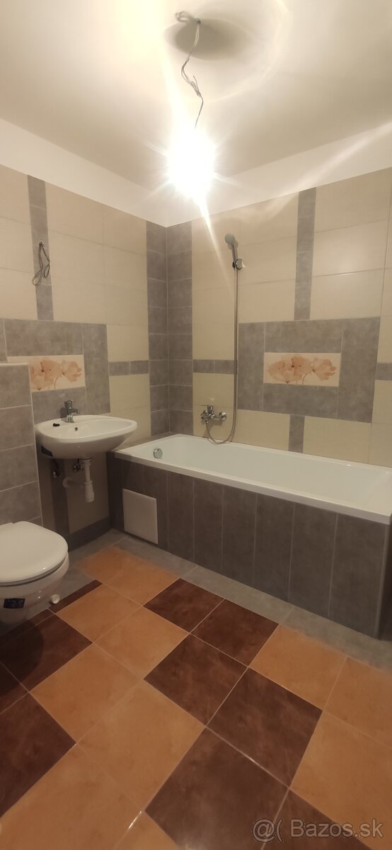 2-3 izbové byty Bezenye - 8