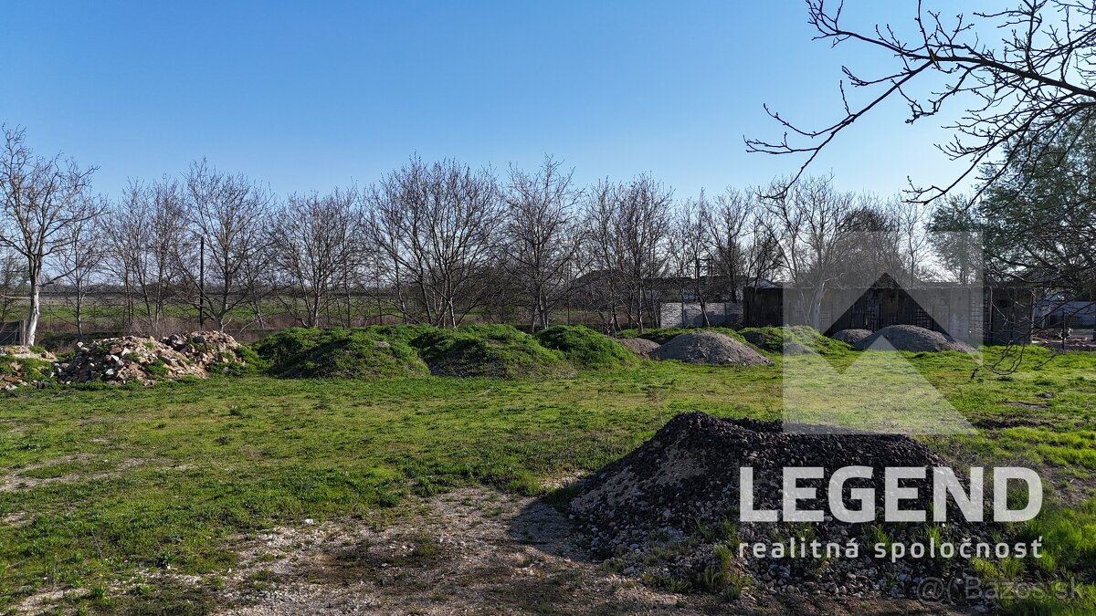 Prenájom pozemku 5.000 m2 Kolárovo, hlavná cesta, inžiniersk - 8