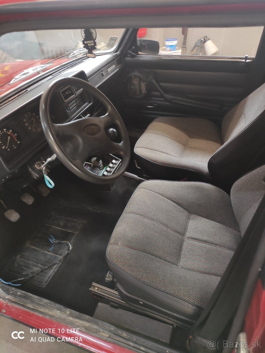 Lada 2104 1.7i - 8