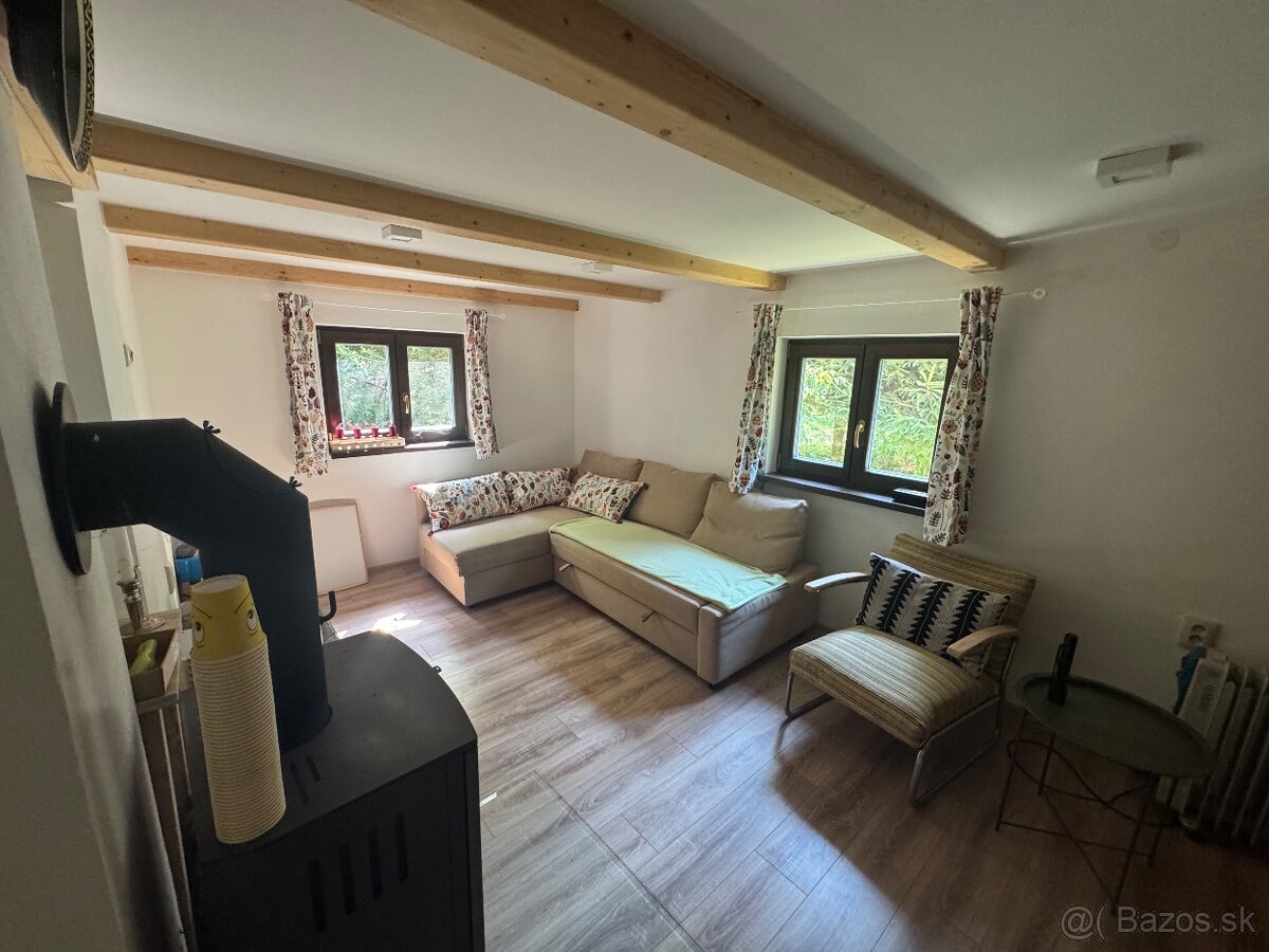 Predám zrekonštruovanú chatu na Duchonke - 8