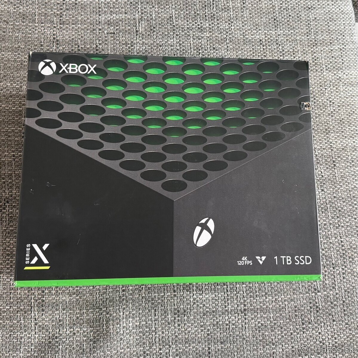 Predám Xbox Series X - 8