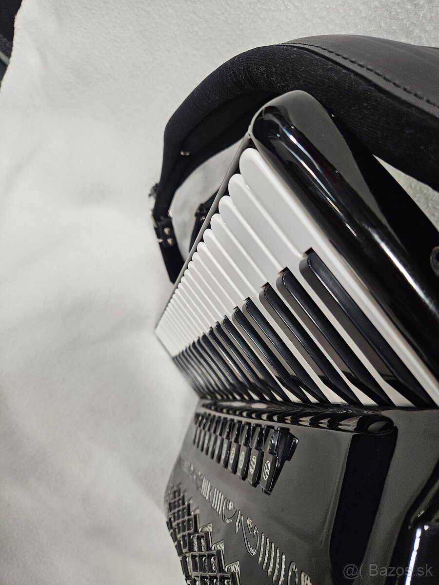 Akordeon Borsini Konvertor SL52, 120 basovy - 8