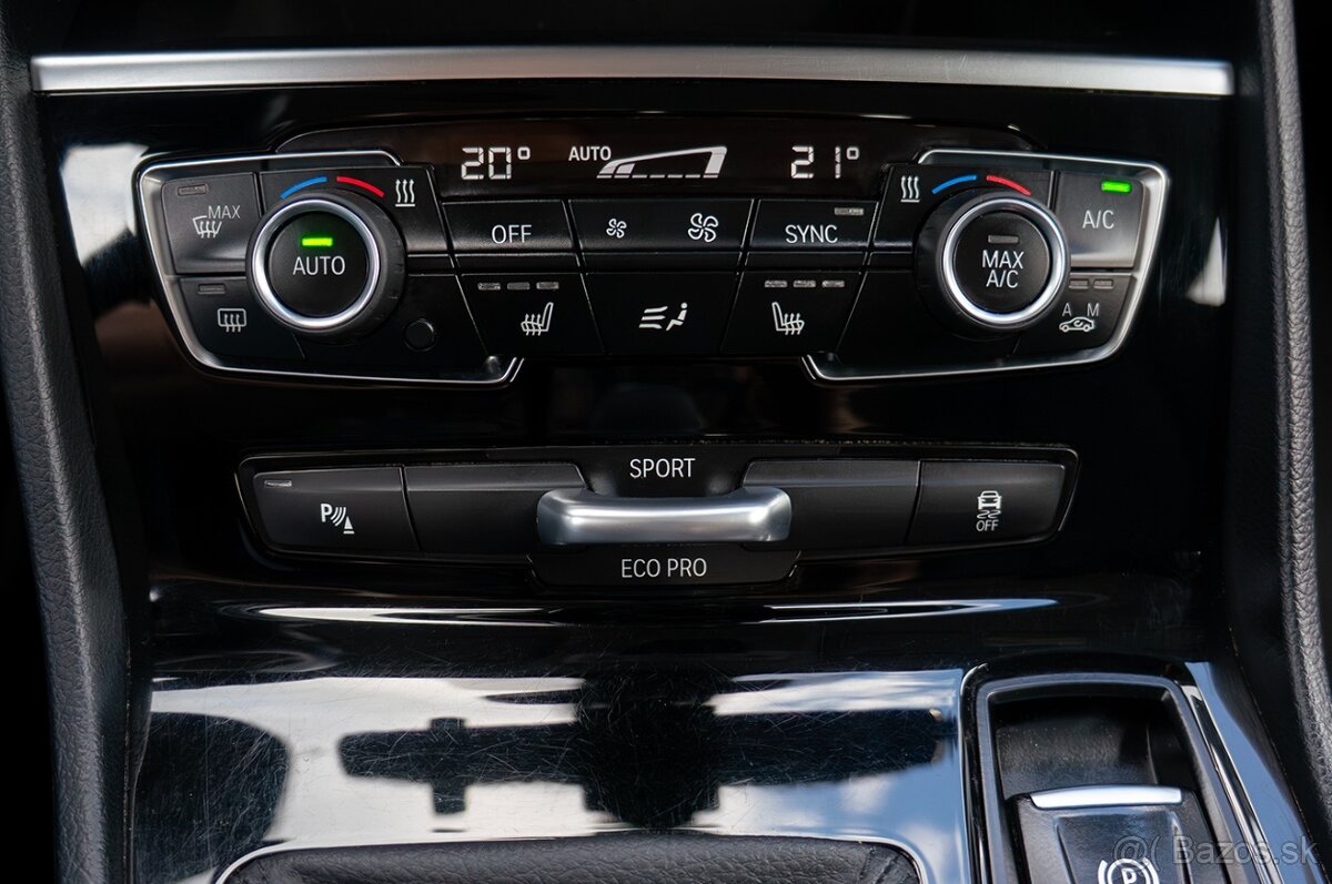 BMW 220i Active Tourer – 2017 - 8