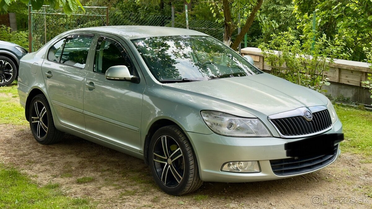 Škoda Octavia 2 Liftback Facelift - 8