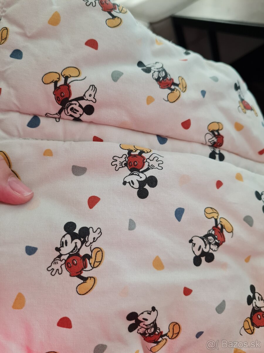 STOKKE TrippTrapp CUSHION-text.podsedák(1+1zdarma) - 8