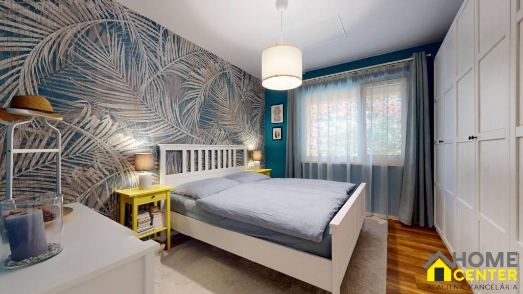 NA PREDAJ ÚTULNÝ, 4 IZBOVÝ RODINNÝ DOM S TERASOU A GARÁŽOU, - 8