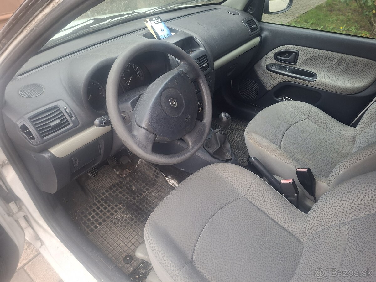 Predám Renault clio - 8