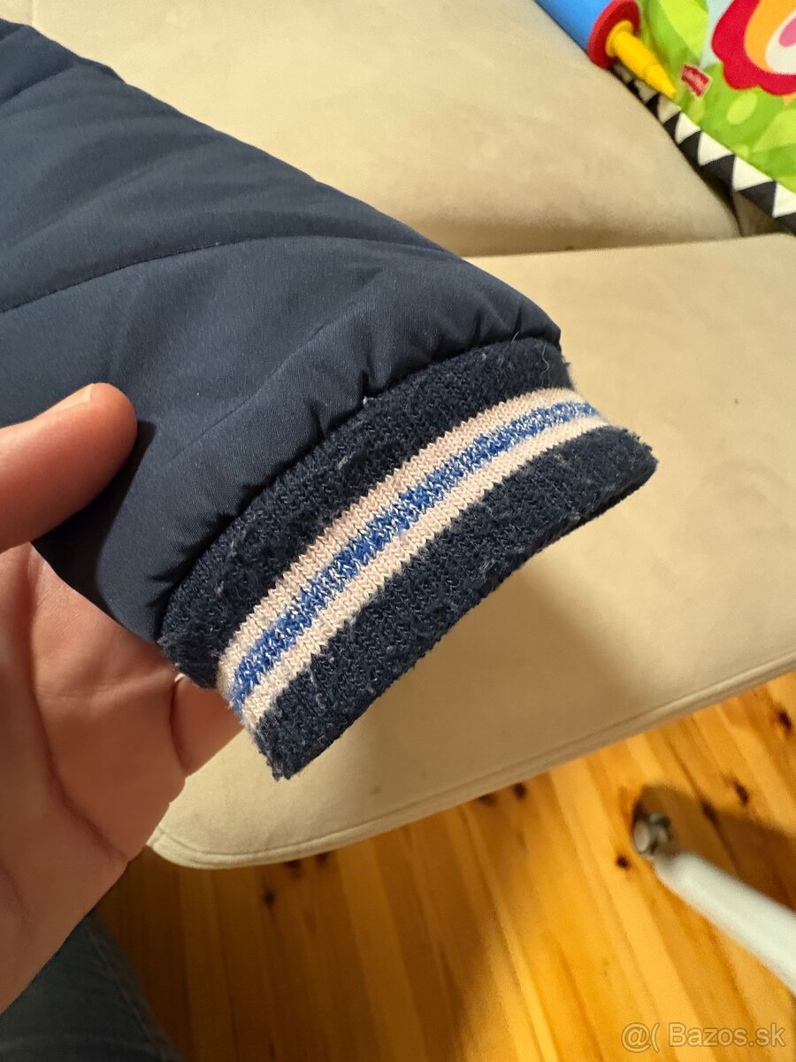 krásne dievčenské bundy a rifle - 8