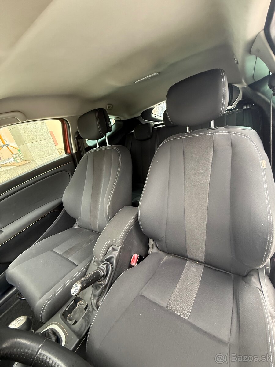 Renault Megane Coupe - 8