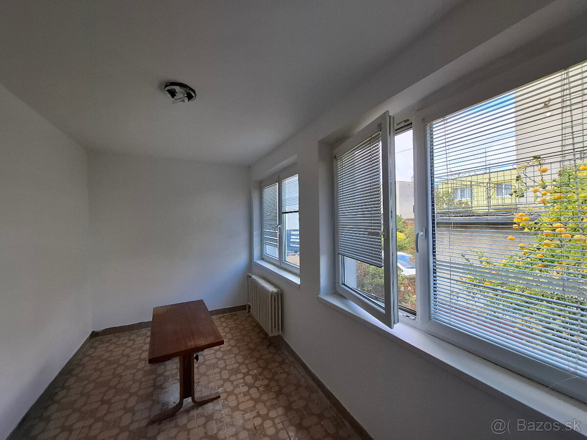 Dom na predaj v tichej lokalite - Sládkovičovo - 8