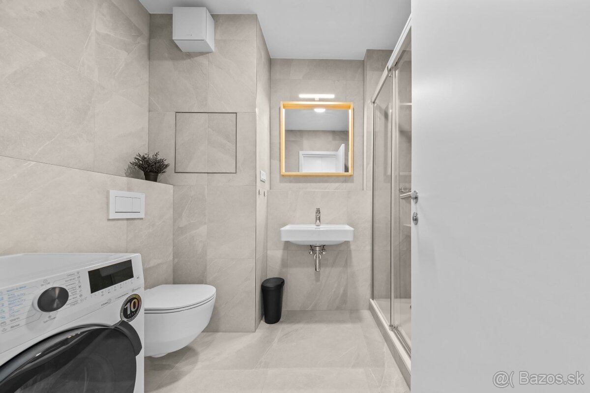 Prenajmeme moderný 2-izbový byt v projekte ZWIRN. - 8