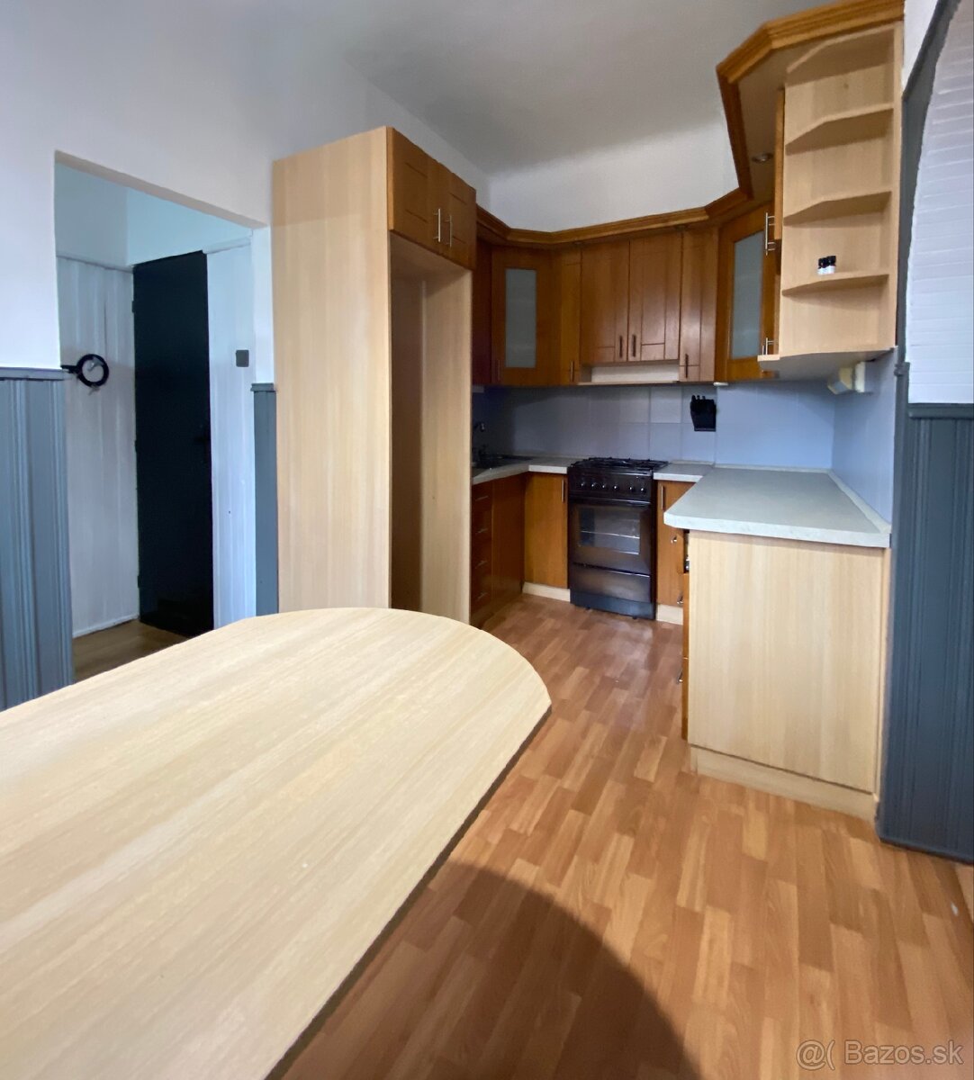 Predám 3-izbový byt Lednické Rovne - 8