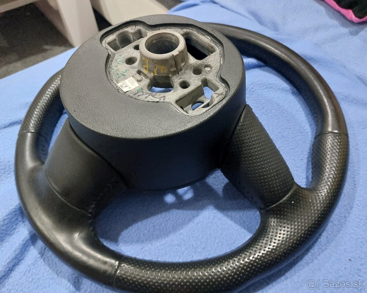 Volant Audi A6 s-line koženy - 8
