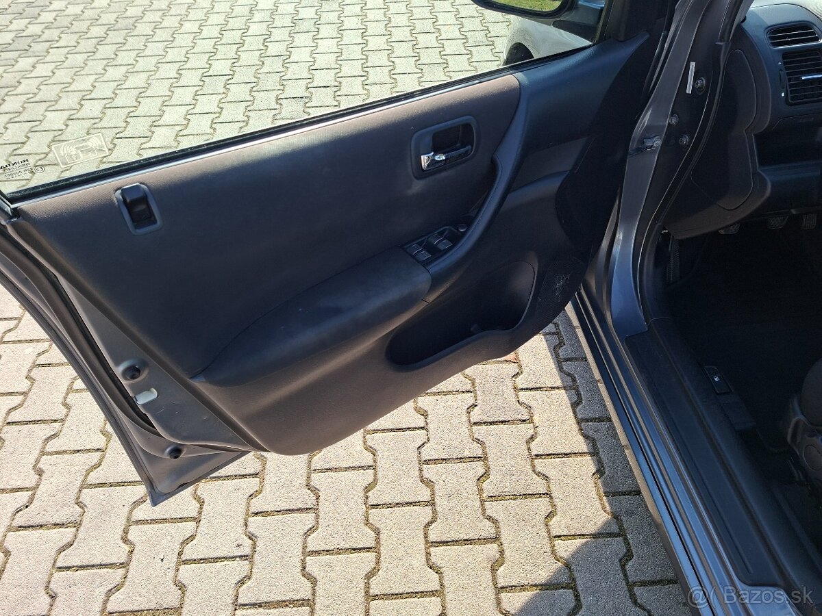 Honda Civic 1.7 CTDI - 8