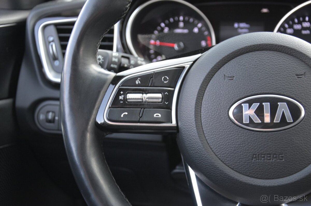 KIA Ceed 1.6 CRDi, GOLD, automat, SR voz, 1. majiteľ - 8