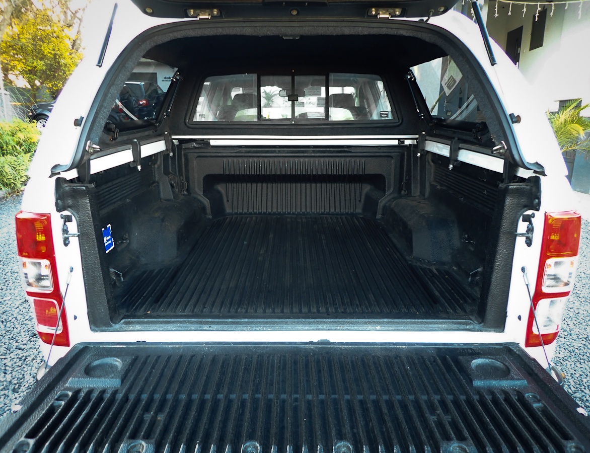 FORD RANGER XLT 2.0TDCi- 2021 -MANUAL -125kW -EURO 6 - 8