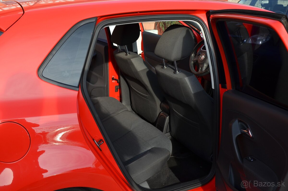 Volkswagen Polo 1,2 HTP Comfortline, 51kw, M5 - 8