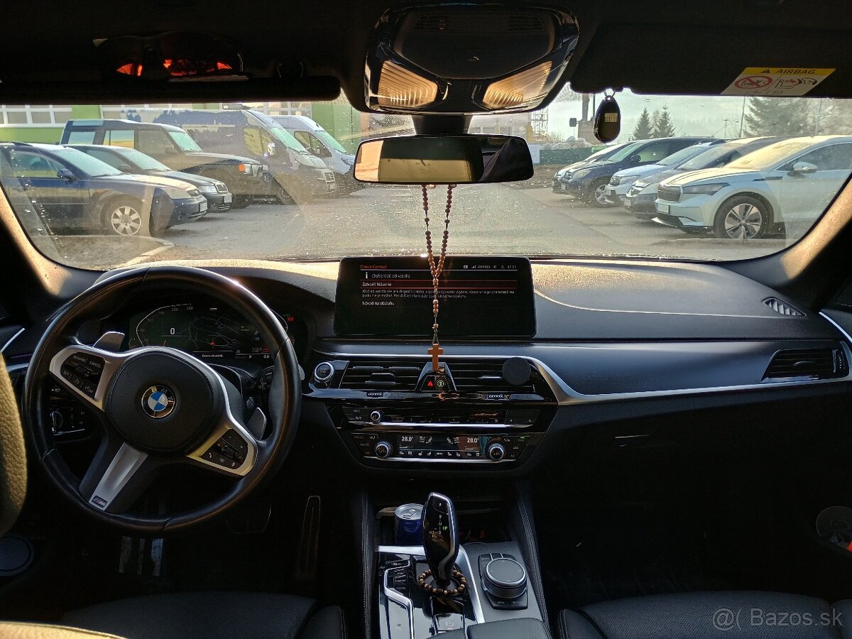 Predám BMW 520xd M line paket - 8