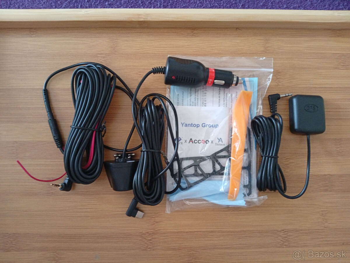 Autokamera v spätnom zrkadle 10" - 8