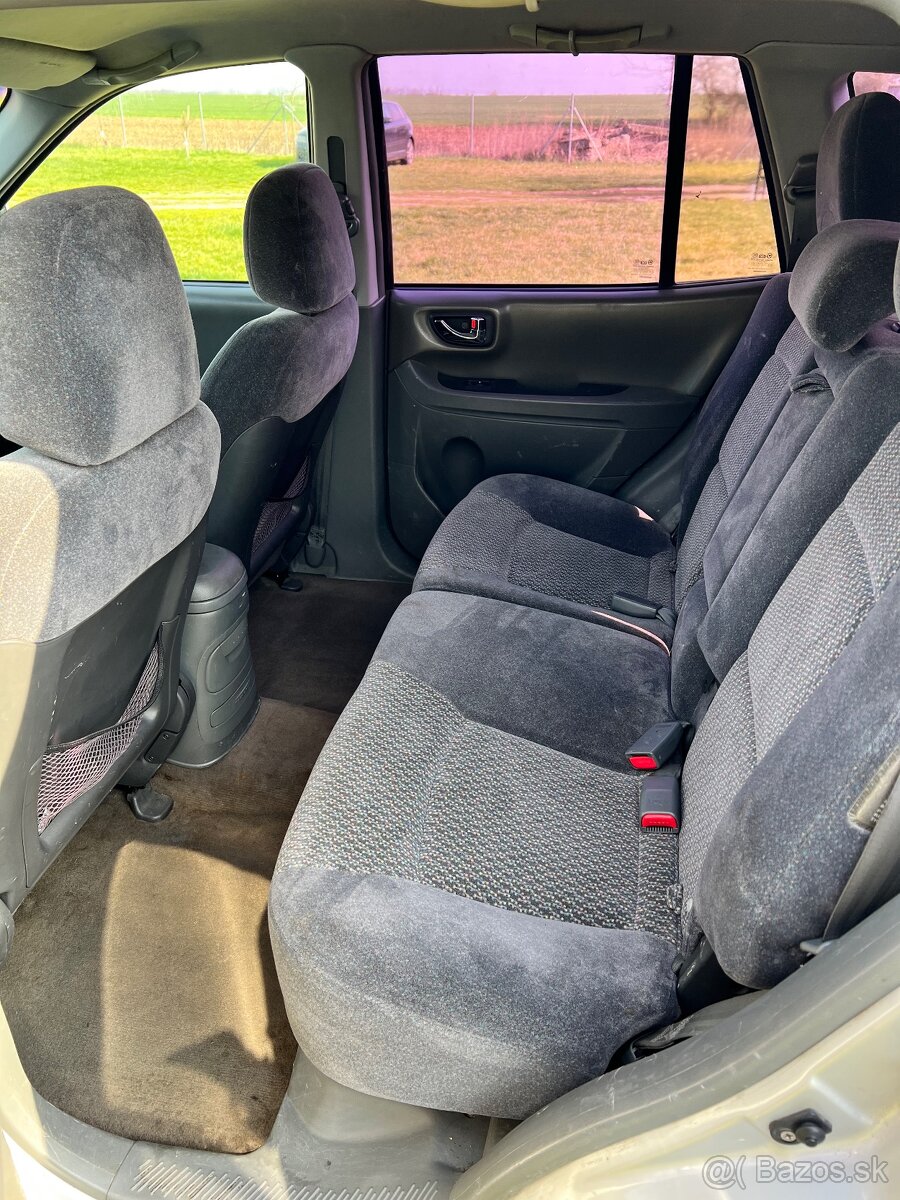 Hyundai Santa FE - 8