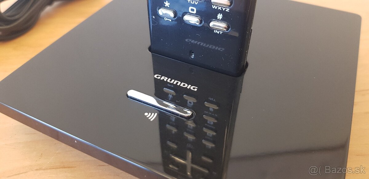 Telefon GRUNDIG na pevnu linku - 8