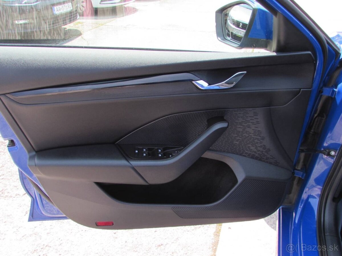 Škoda Octavia 2.0 TDI Ambition DSG, 4x4 - Pôvodný lak, 1. ma - 8