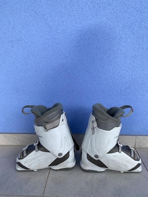 LYŽE a LYŽIARKY - 8