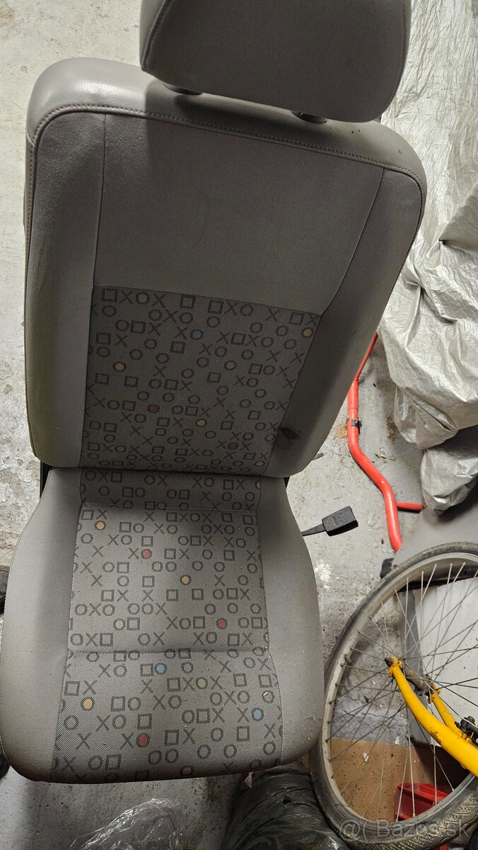 Sada sedaček VW Transporter Caravelle - 8