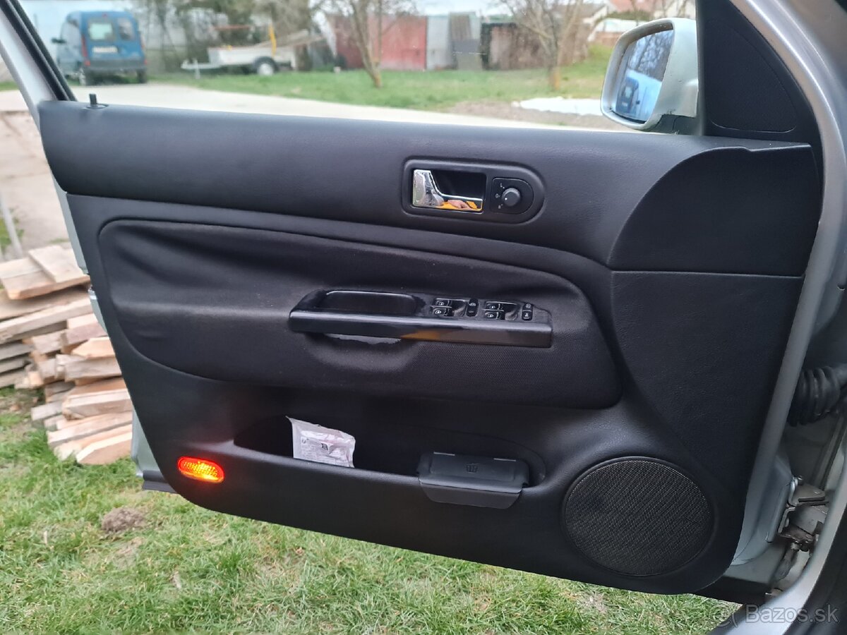 Predam VW GOLF 4 - 8