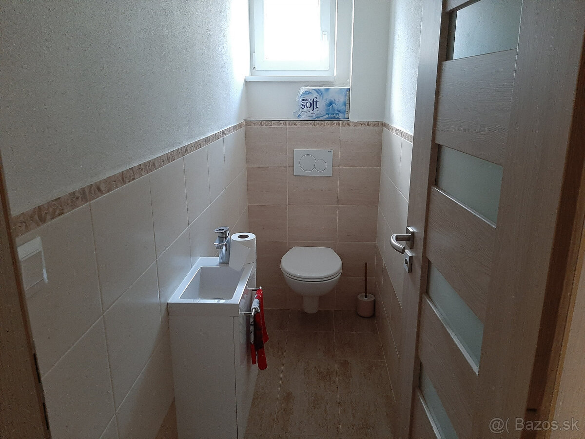 Predaj 3 izbový rodinný dom v BB - 8