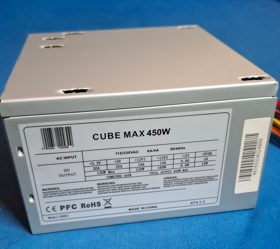 Predám PC zdroj iBox Cube Max 450W - 8