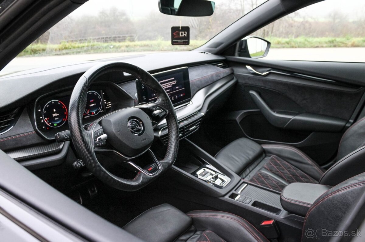 Škoda Octavia Combi 2.0 TDI RS DSG - 8