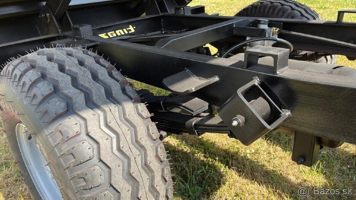 Traktorový návěs TINAZ 2,5t - 8