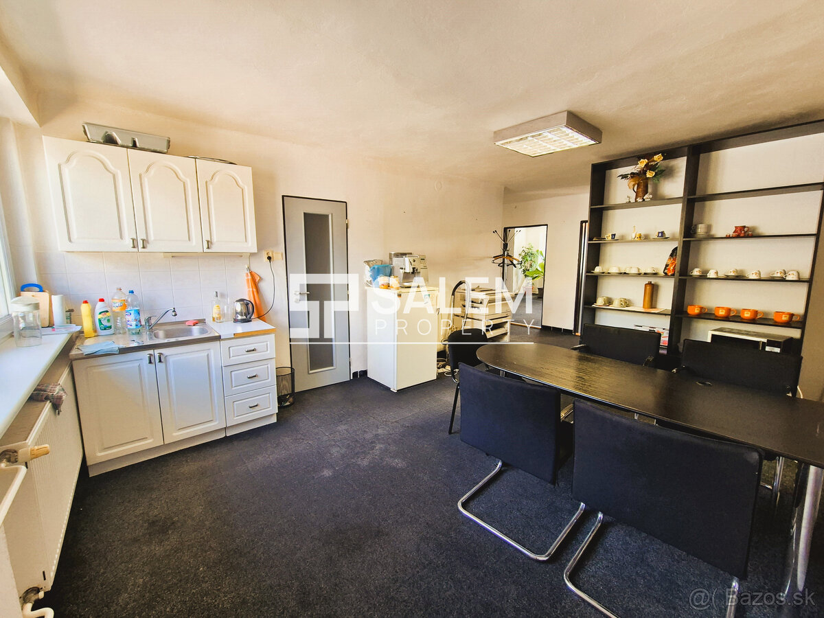 3 podlažný dom s veľkým pozemkom na Podborovej - Zvolen - 8