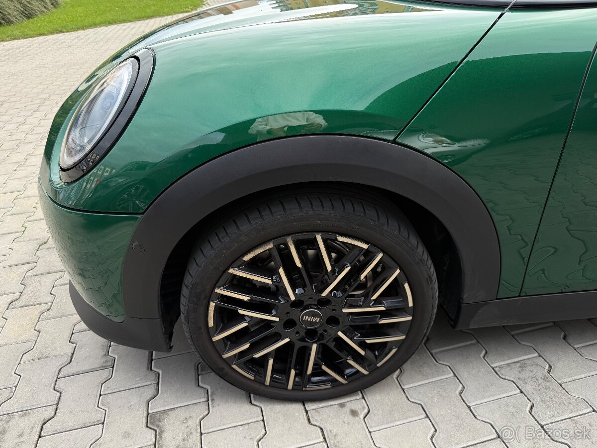 MINI COOPER C Race Green 2025 - 8