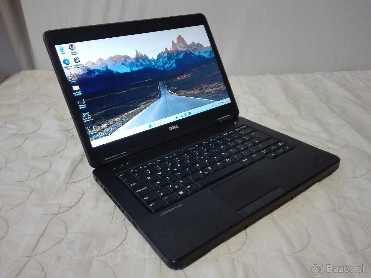 Dell. i5.SSD 128 GB+500 GB. 8 GB RAM. Nová baterka. - 8