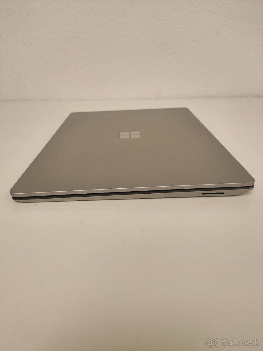 Microsoft Surface Laptop 5 | Core i5-1245U • 16 GB RAM • 512 - 8