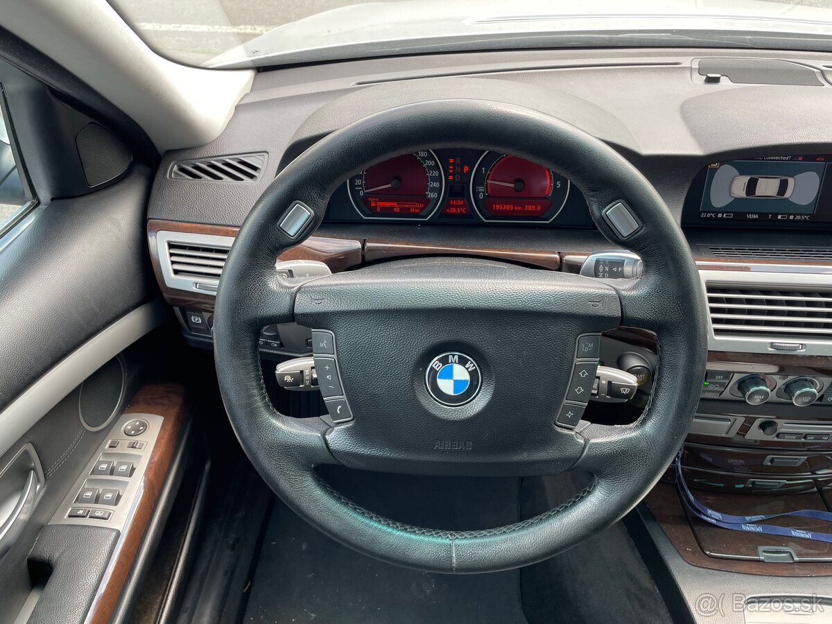 BMW 745d - 8