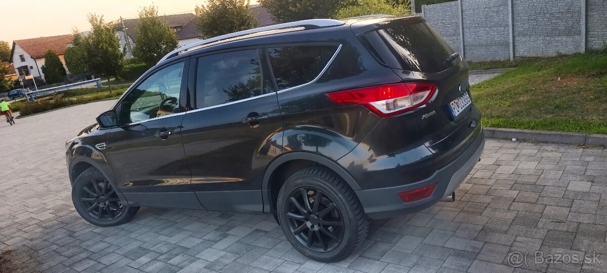 Ford Kuga 2.0 TDCi Duratorq 150k Titanium X AWD A/T - 8