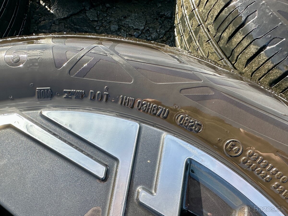 5x114,3 R17 - 215/65 (7J; ET43,5) - 8