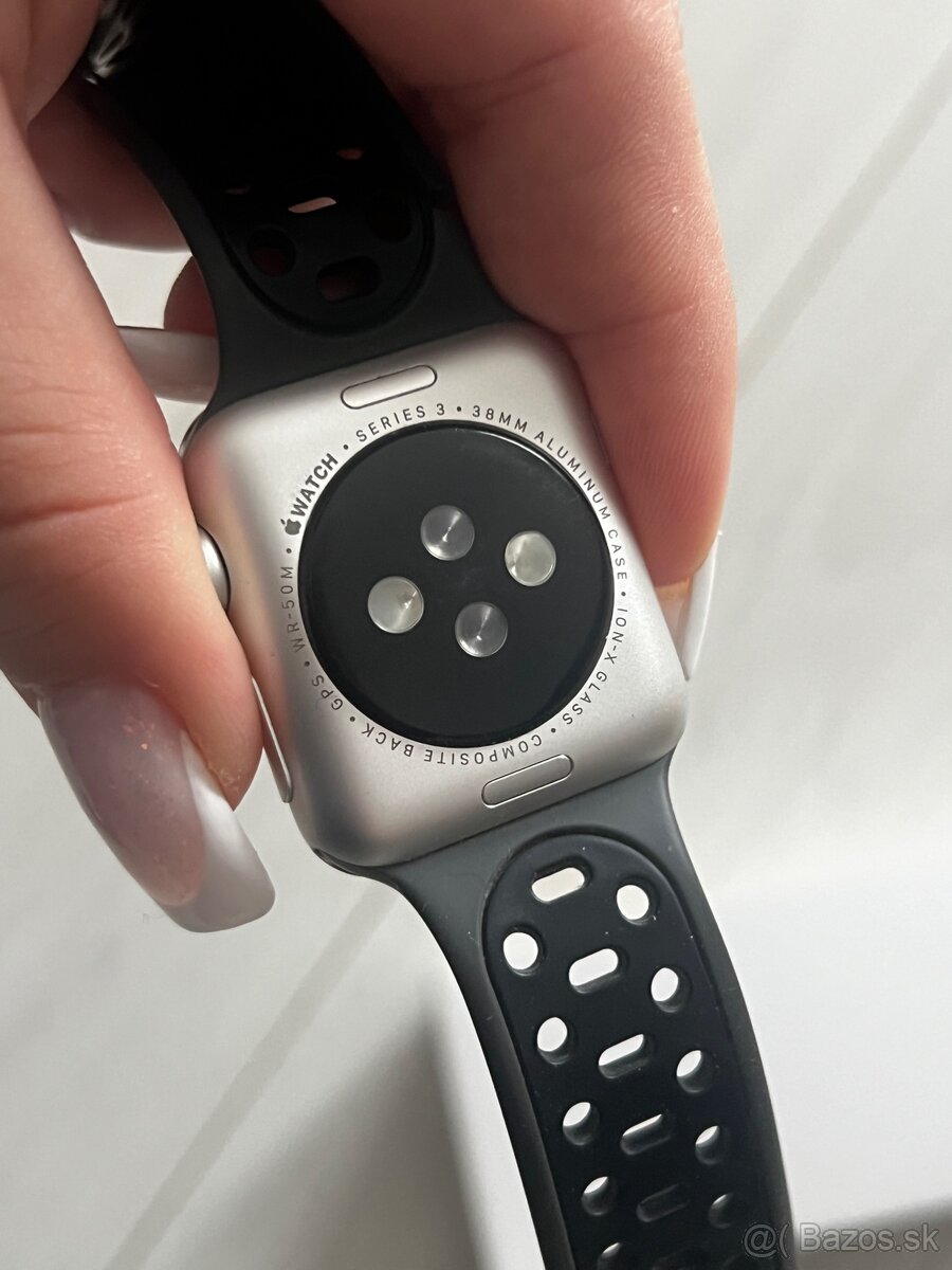 Apple Watch 3 38mm - 8