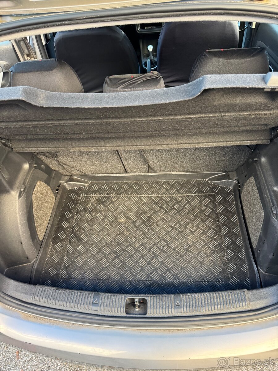 Škoda Fabia II 1.2 HTP - 8