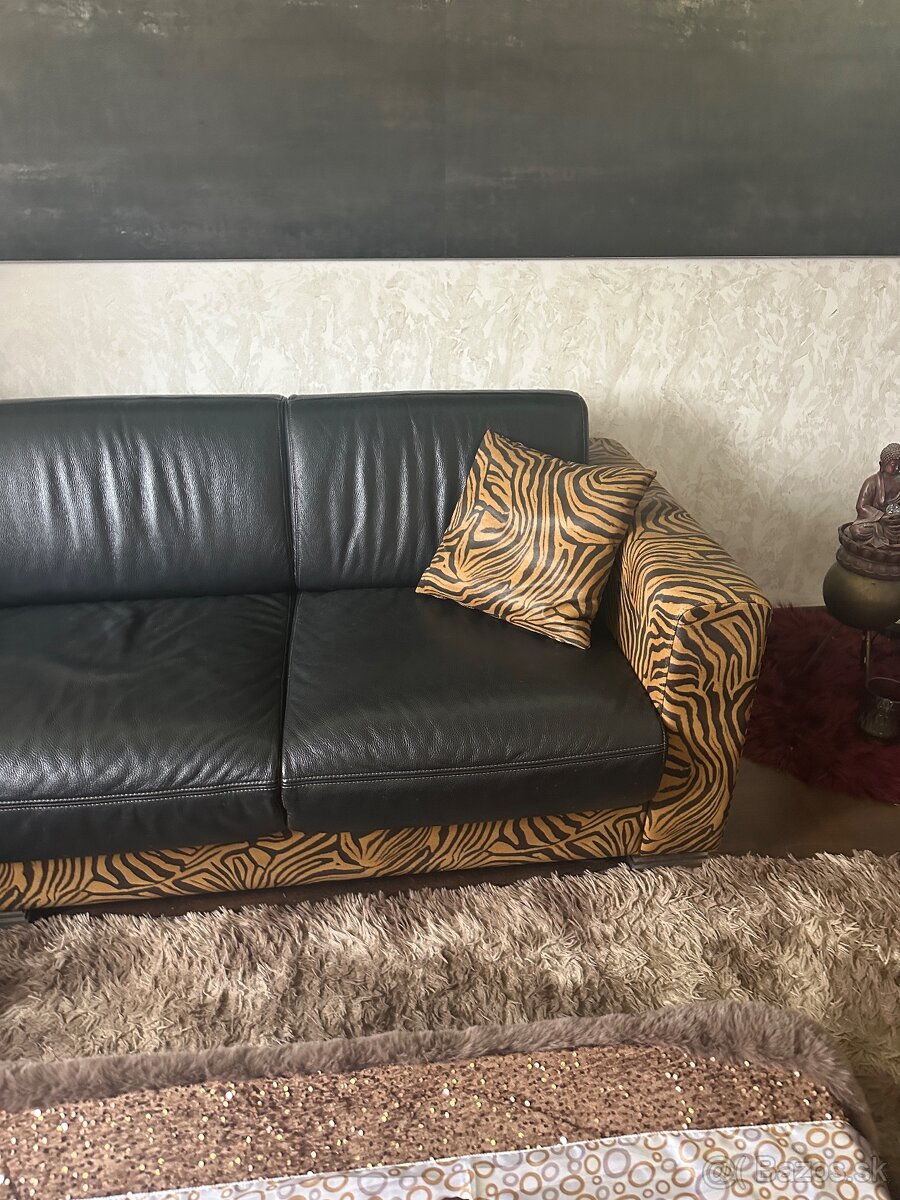 Kožená sedacia súprava +taburetka - 8