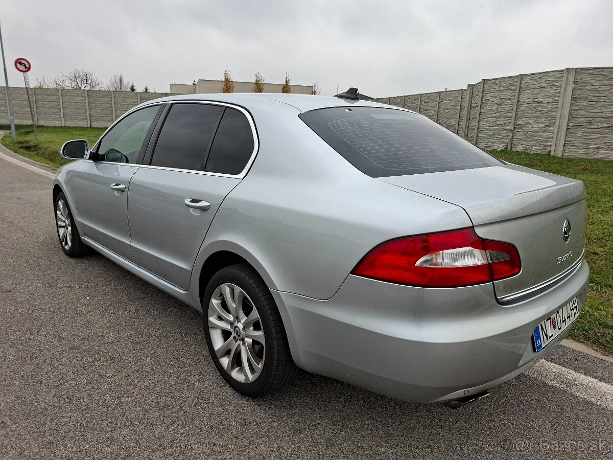 Škoda Superb 2.0 TDI - 8